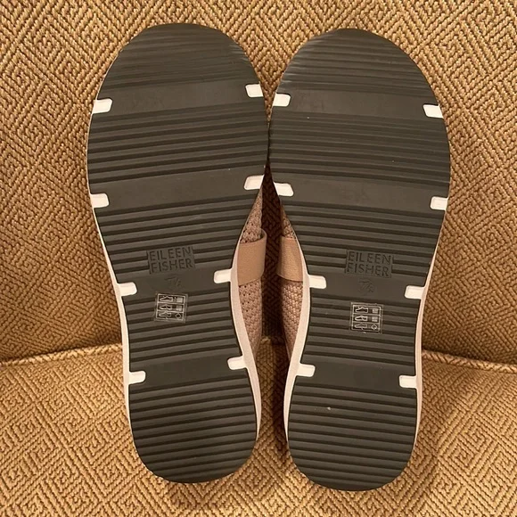 Eileen Fisher Stretch Clay/Blush Colored Sneakers, size 7.5 - Picture 9 of 11